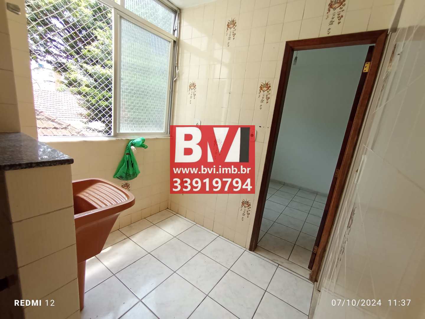 Apartamento à venda com 2 quartos, 75m² - Foto 26