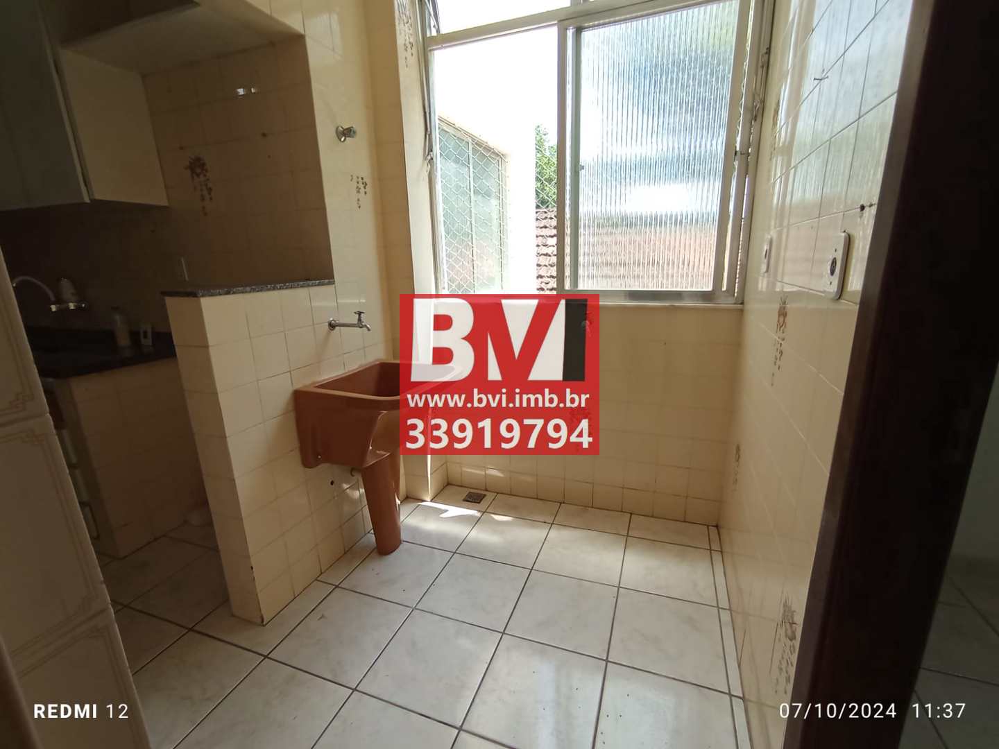 Apartamento à venda com 2 quartos, 75m² - Foto 24