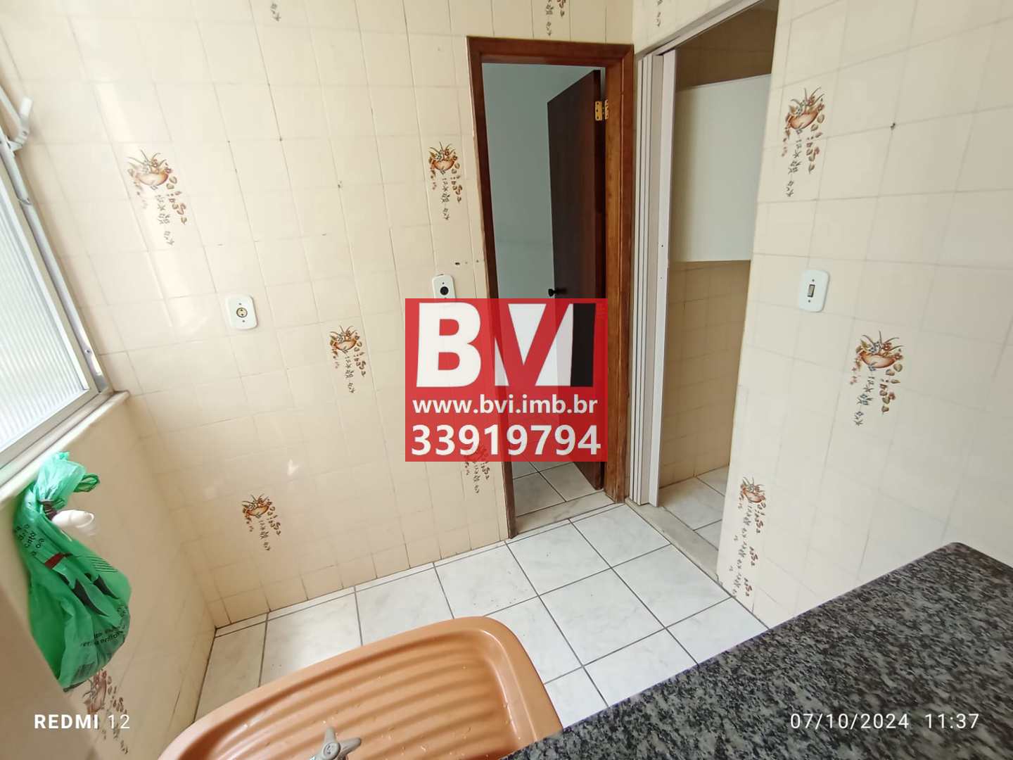 Apartamento à venda com 2 quartos, 75m² - Foto 25