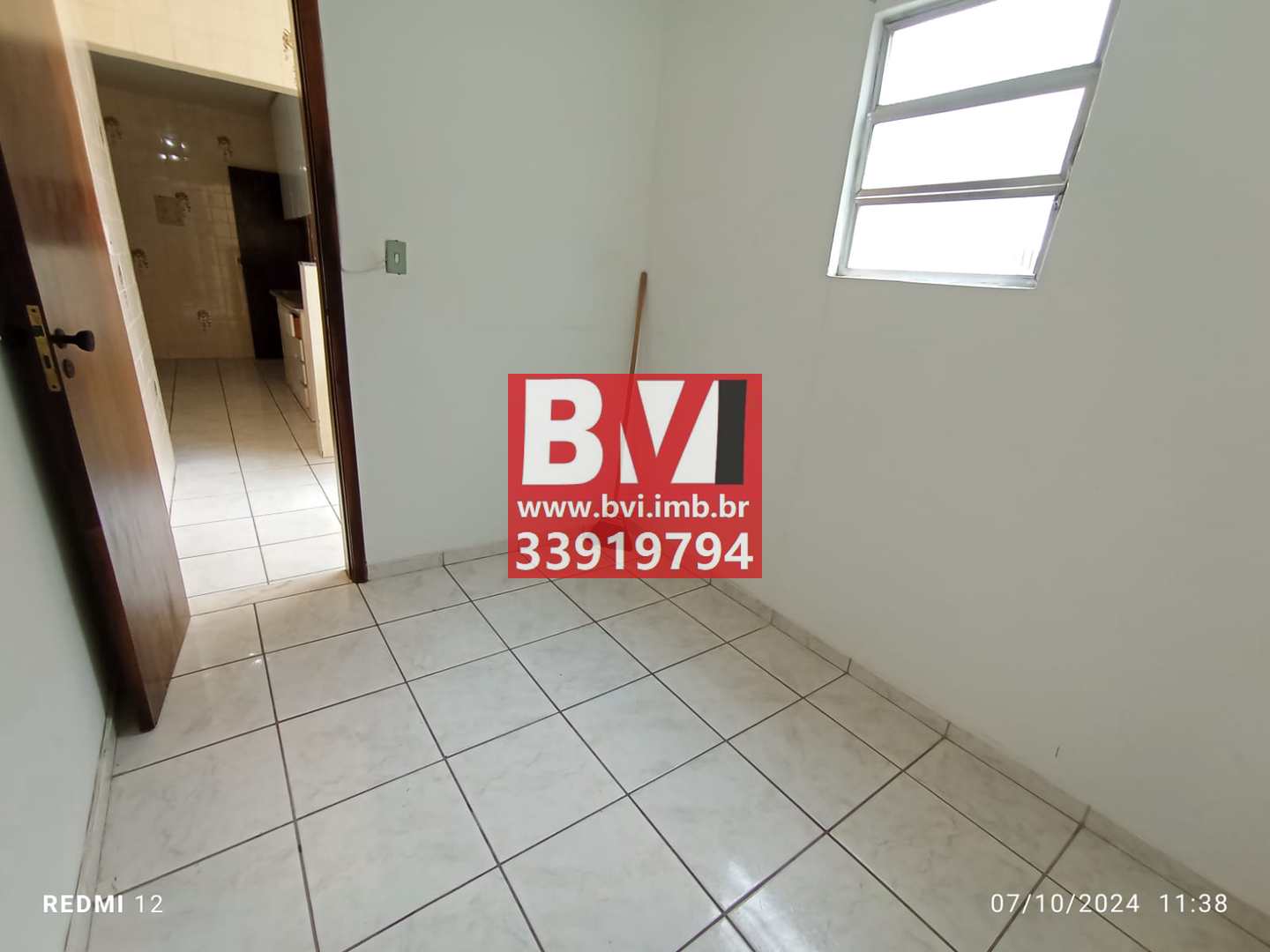 Apartamento à venda com 2 quartos, 75m² - Foto 28