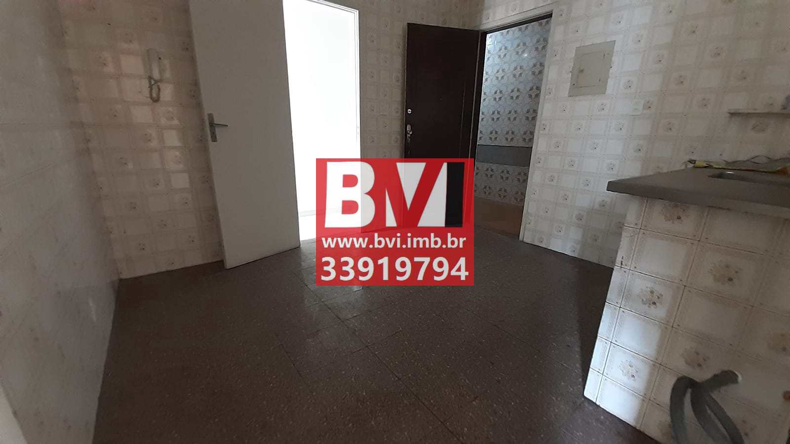 Apartamento à venda com 2 quartos, 75m² - Foto 14