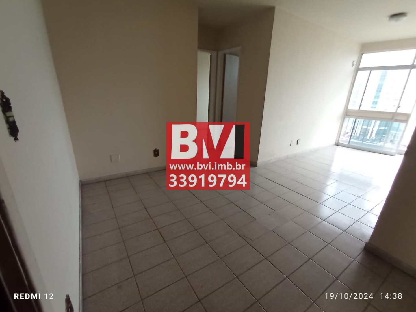 Apartamento à venda com 1 quarto, 50m² - Foto 3