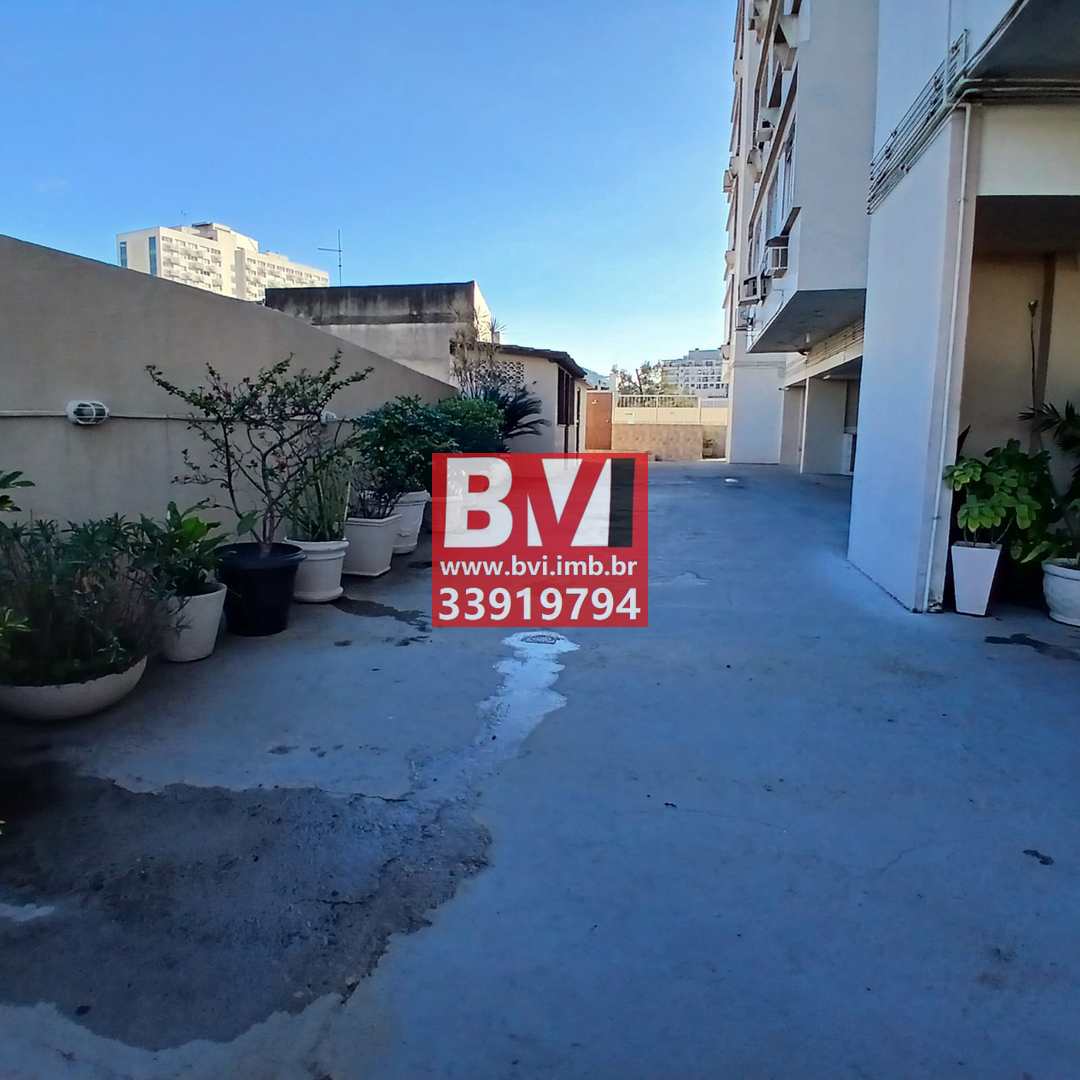 Apartamento à venda com 2 quartos, 80m² - Foto 8