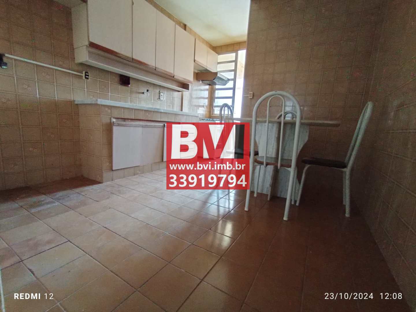 Apartamento à venda com 2 quartos, 80m² - Foto 31