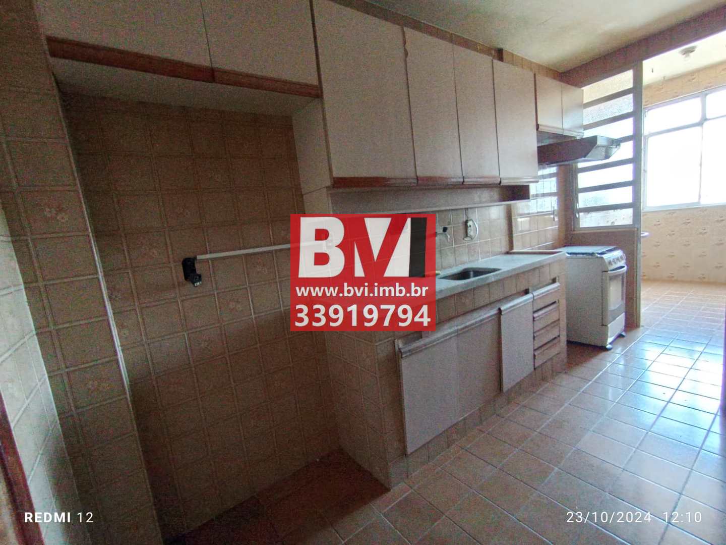 Apartamento à venda com 2 quartos, 80m² - Foto 33