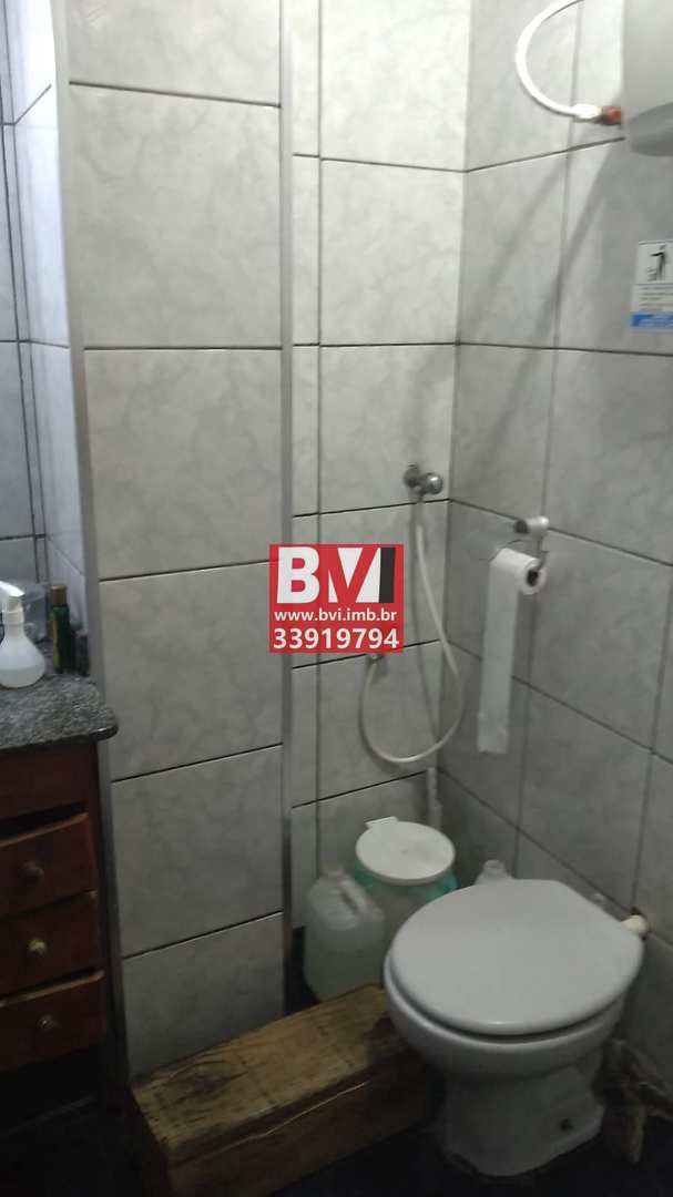 Casa à venda com 5 quartos, 60m² - Foto 11