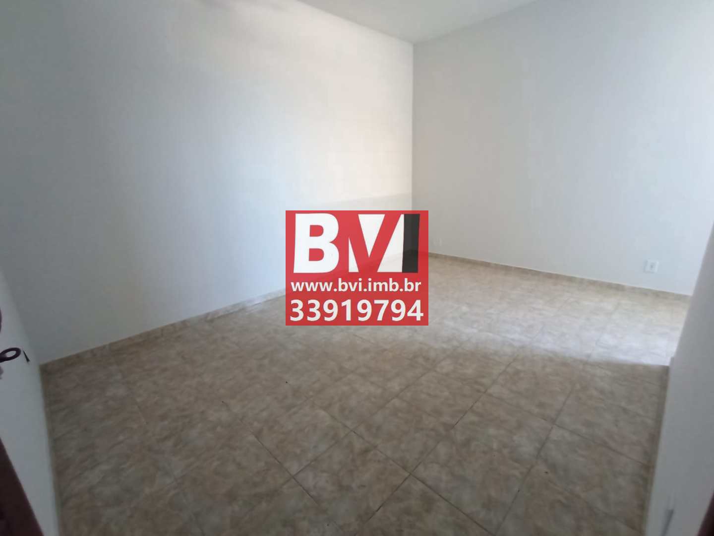 Casa à venda com 5 quartos, 120m² - Foto 17