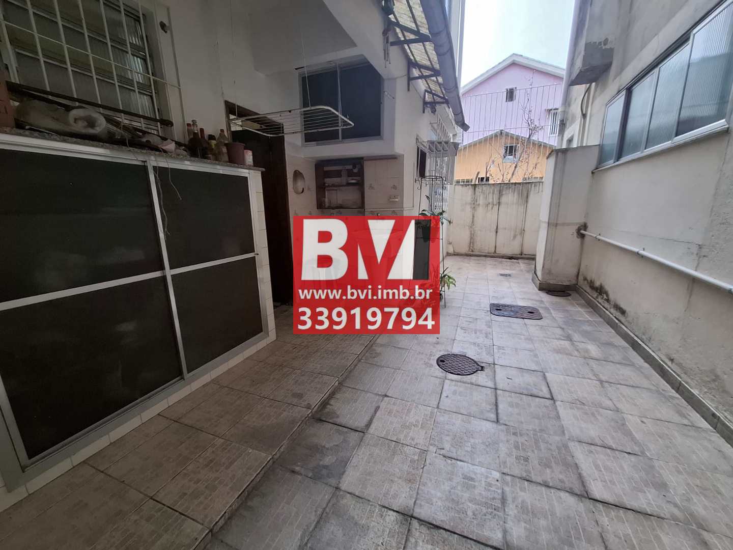 Apartamento à venda com 2 quartos, 65m² - Foto 2