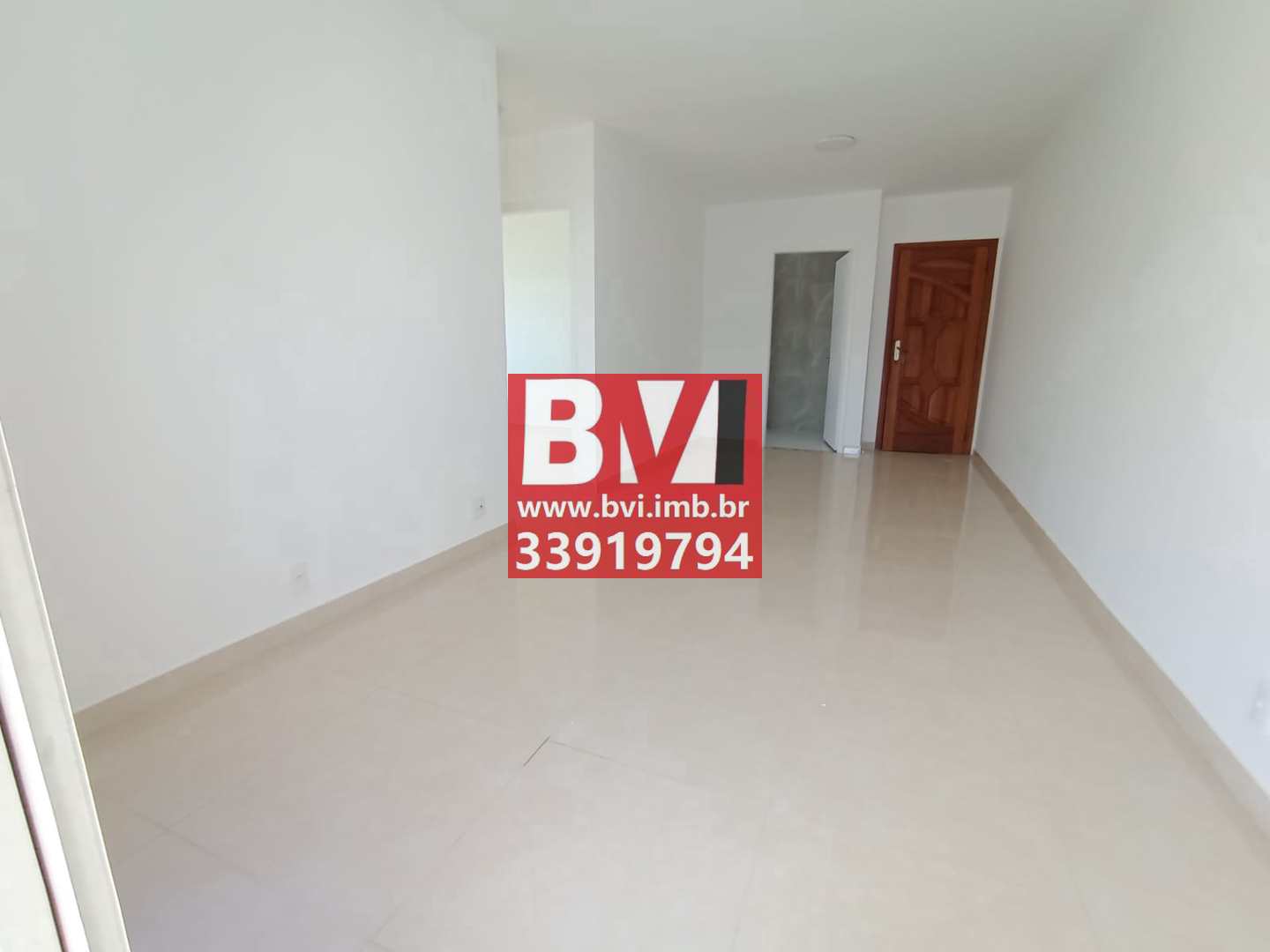 Apartamento à venda com 2 quartos, 65m² - Foto 4