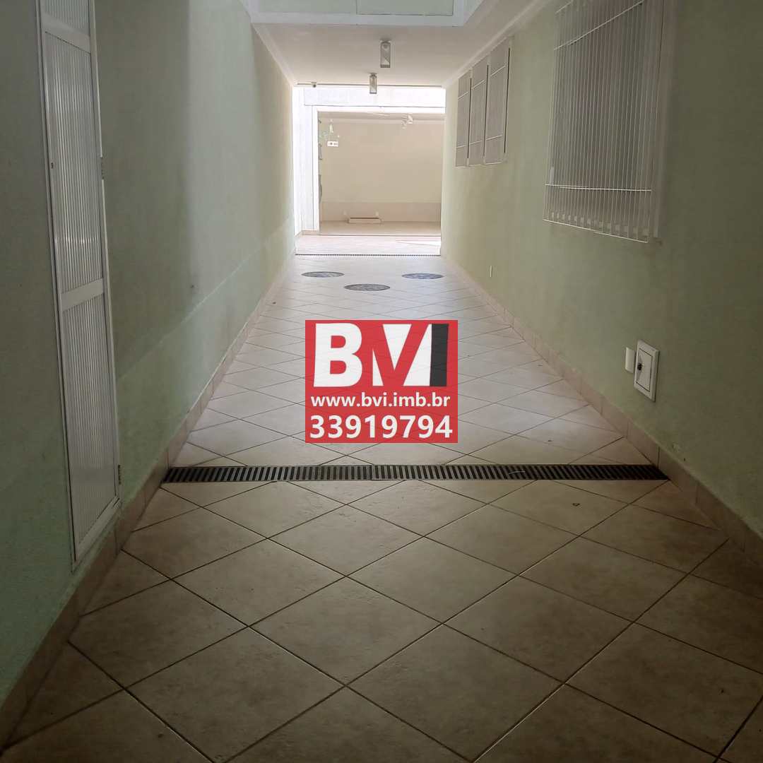 Casa à venda com 4 quartos, 450m² - Foto 1