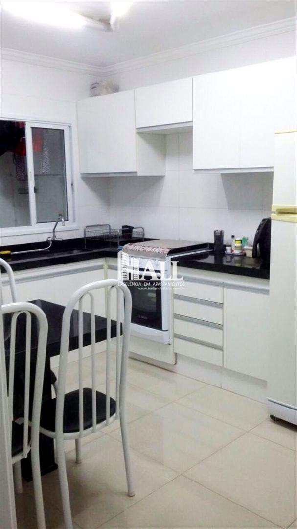 Apartamento à venda com 3 quartos, 84m² - Foto 11