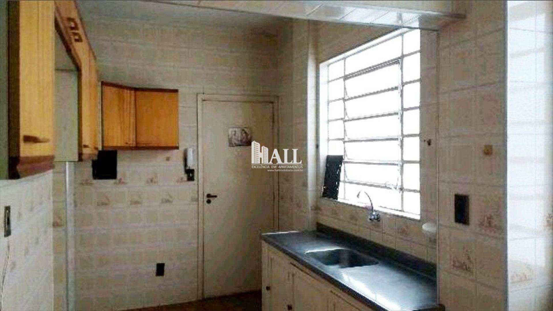 Apartamento à venda com 2 quartos, 90m² - Foto 1