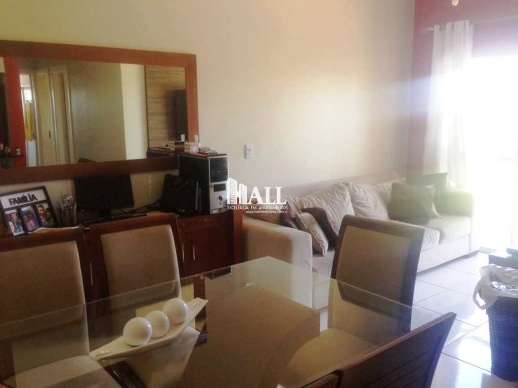 Apartamento à venda com 2 quartos, 57m² - Foto 1