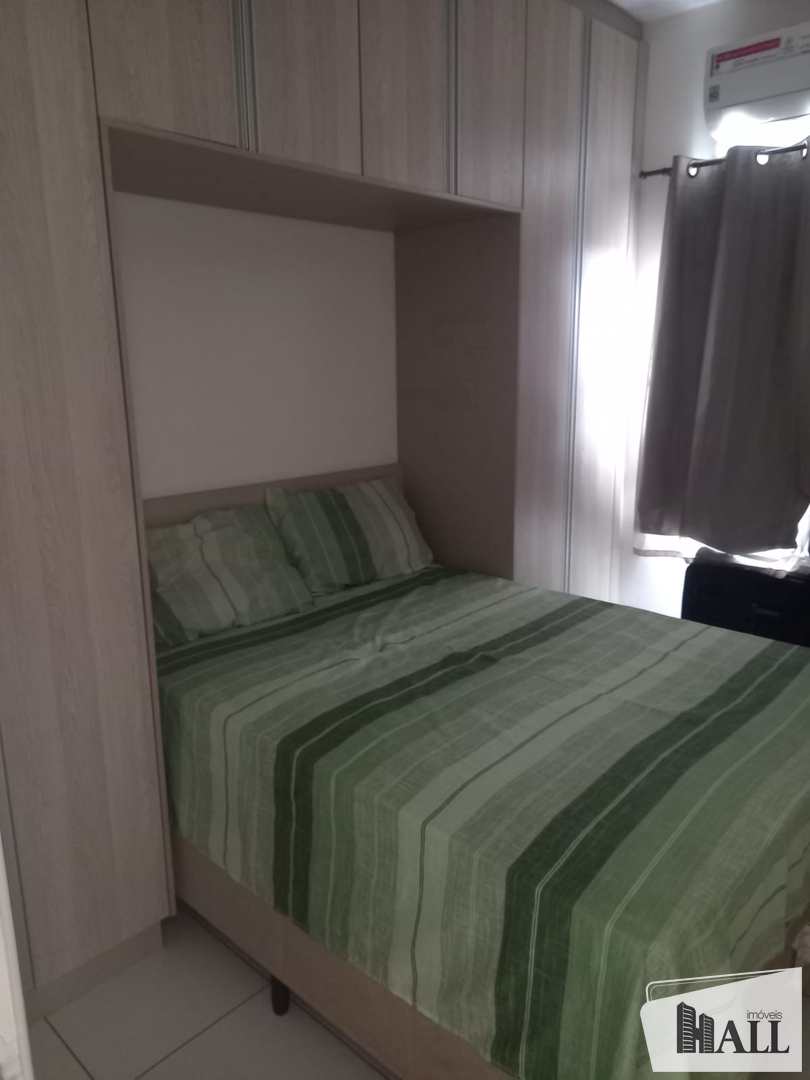 Apartamento à venda com 2 quartos, 52m² - Foto 11