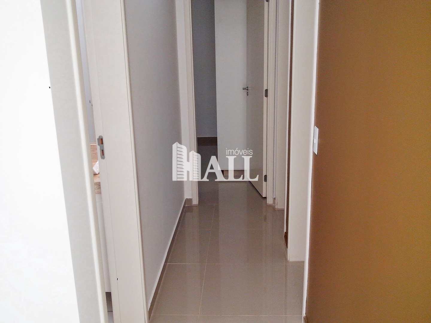 Apartamento à venda com 3 quartos, 80m² - Foto 4