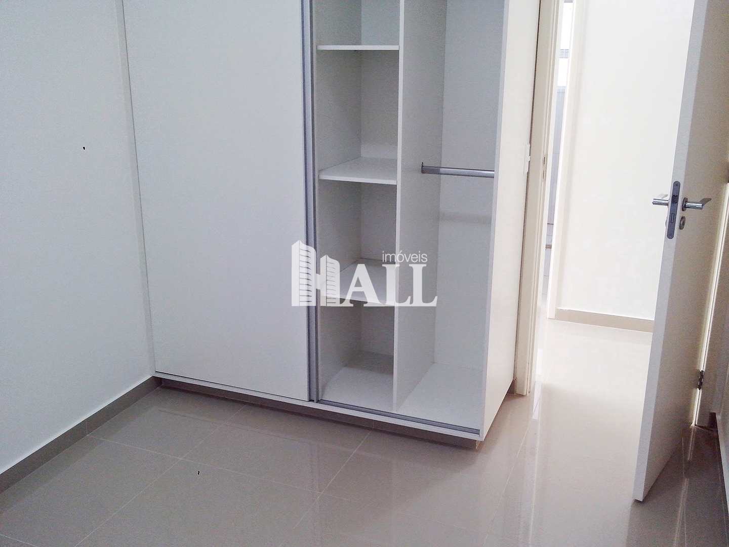 Apartamento à venda com 3 quartos, 80m² - Foto 5