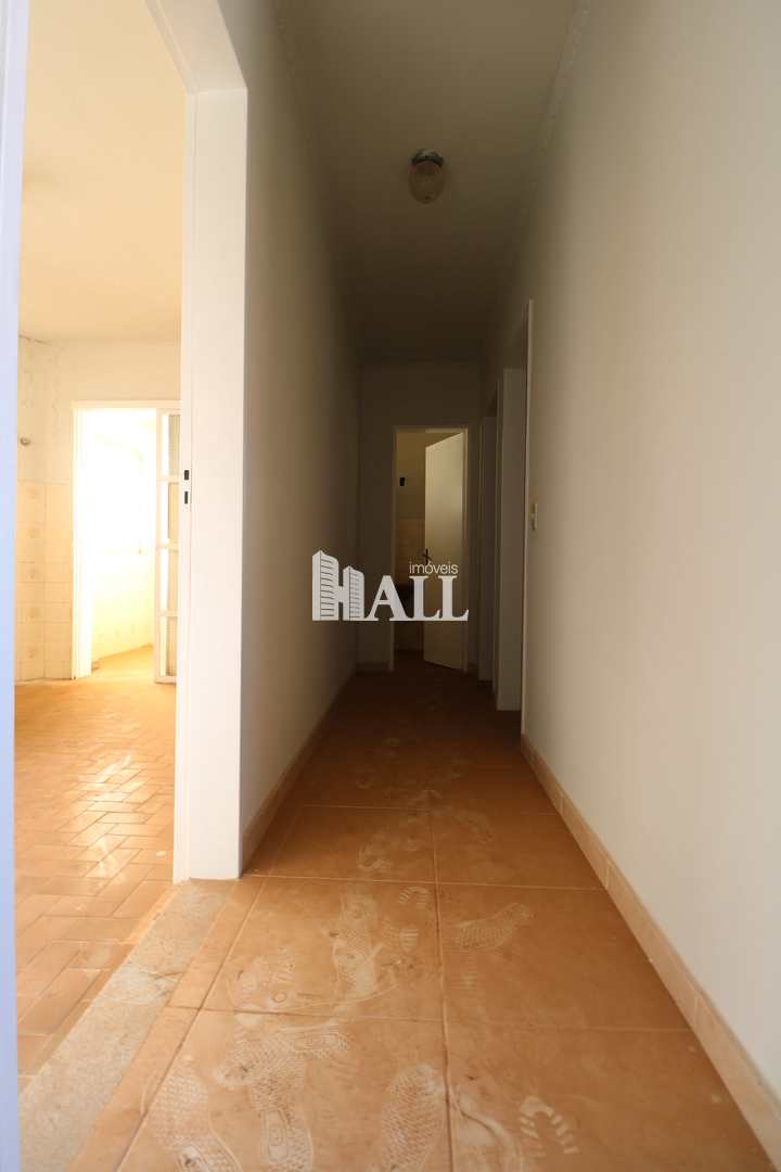 Apartamento à venda com 2 quartos, 64m² - Foto 2