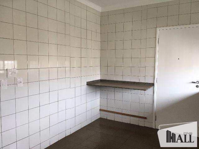 Apartamento à venda com 3 quartos, 160m² - Foto 5