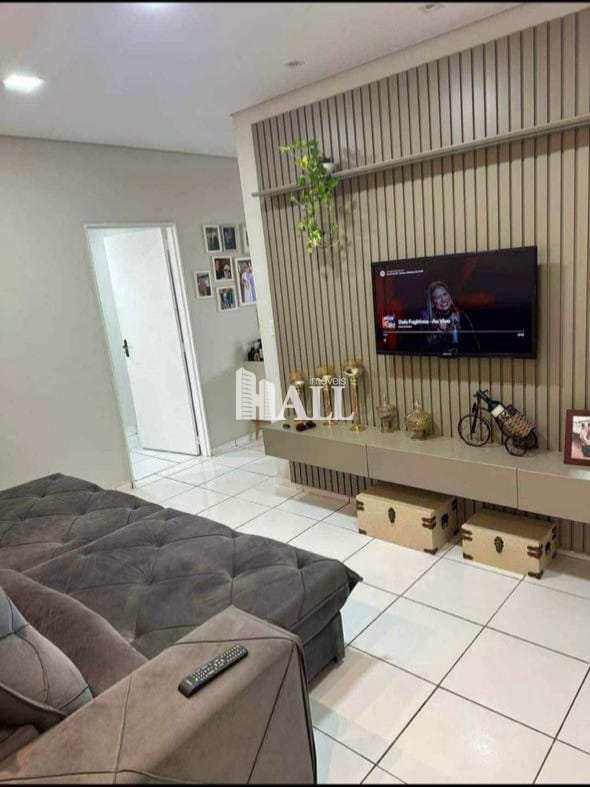 Apartamento à venda com 2 quartos, 77m² - Foto 1