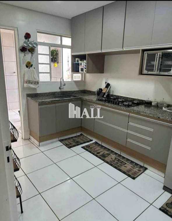 Apartamento à venda com 2 quartos, 77m² - Foto 3