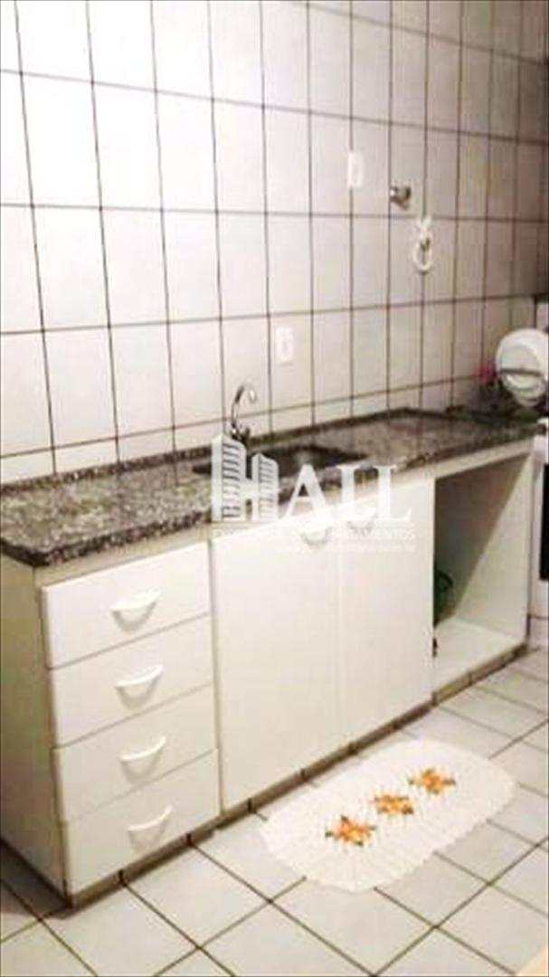 Apartamento à venda com 2 quartos, 77m² - Foto 10