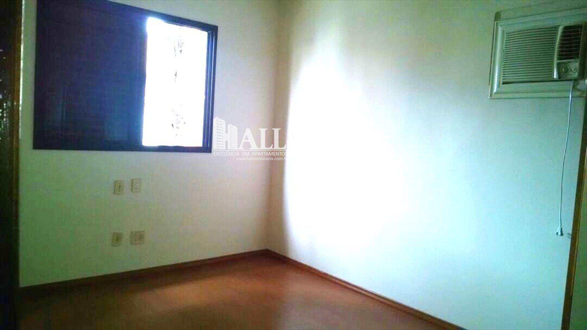 Apartamento à venda com 3 quartos, 116m² - Foto 2