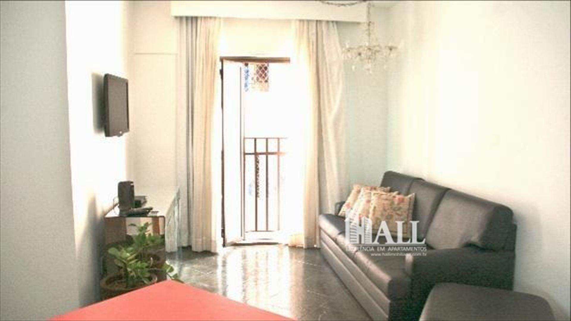 Apartamento à venda com 2 quartos, 68m² - Foto 1