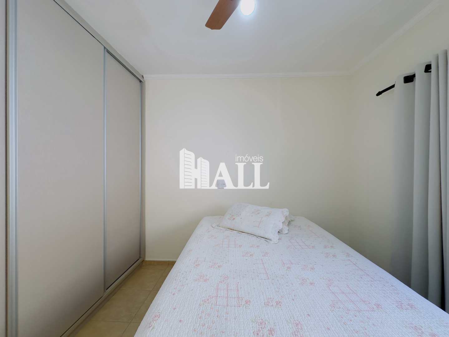 Apartamento à venda com 2 quartos, 80m² - Foto 13