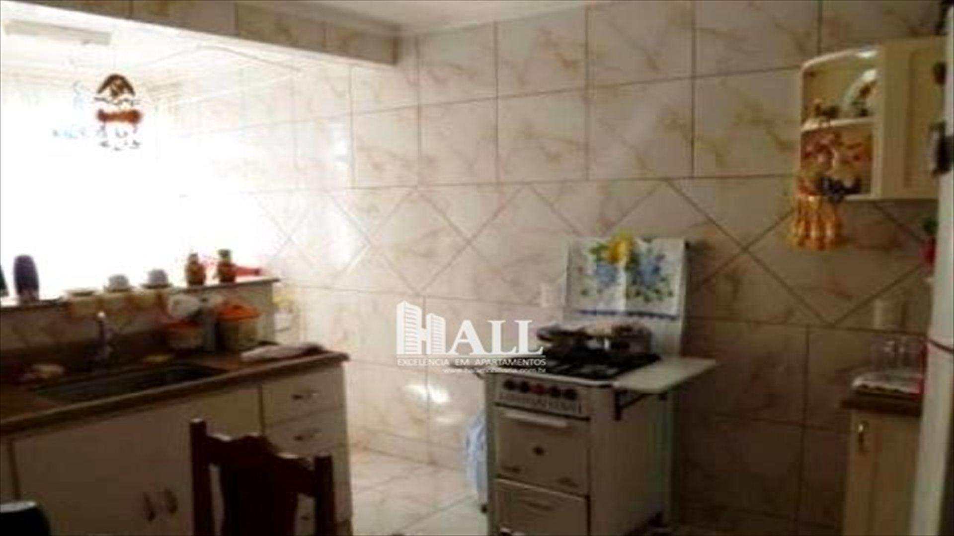 Apartamento à venda com 3 quartos, 98m² - Foto 2