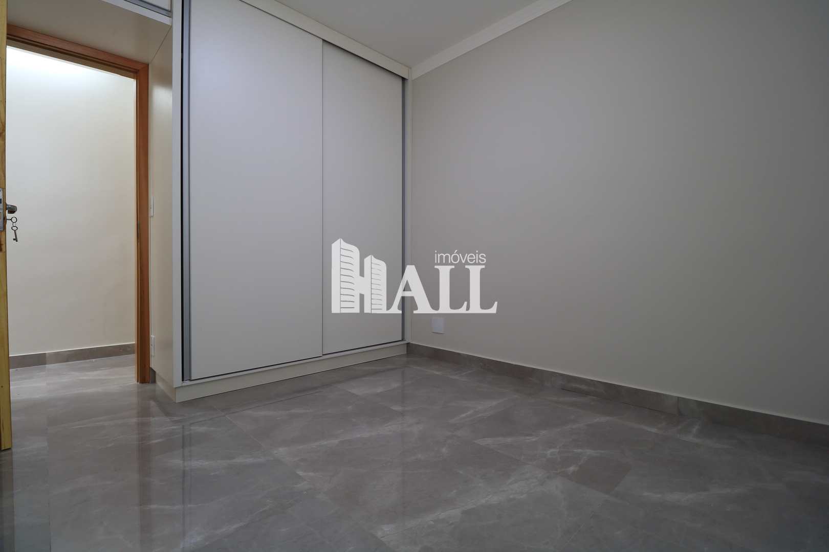 Apartamento à venda com 2 quartos, 62m² - Foto 11