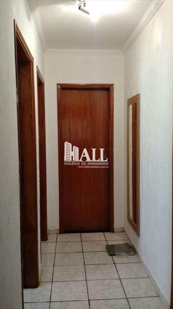 Apartamento à venda com 3 quartos, 64m² - Foto 2