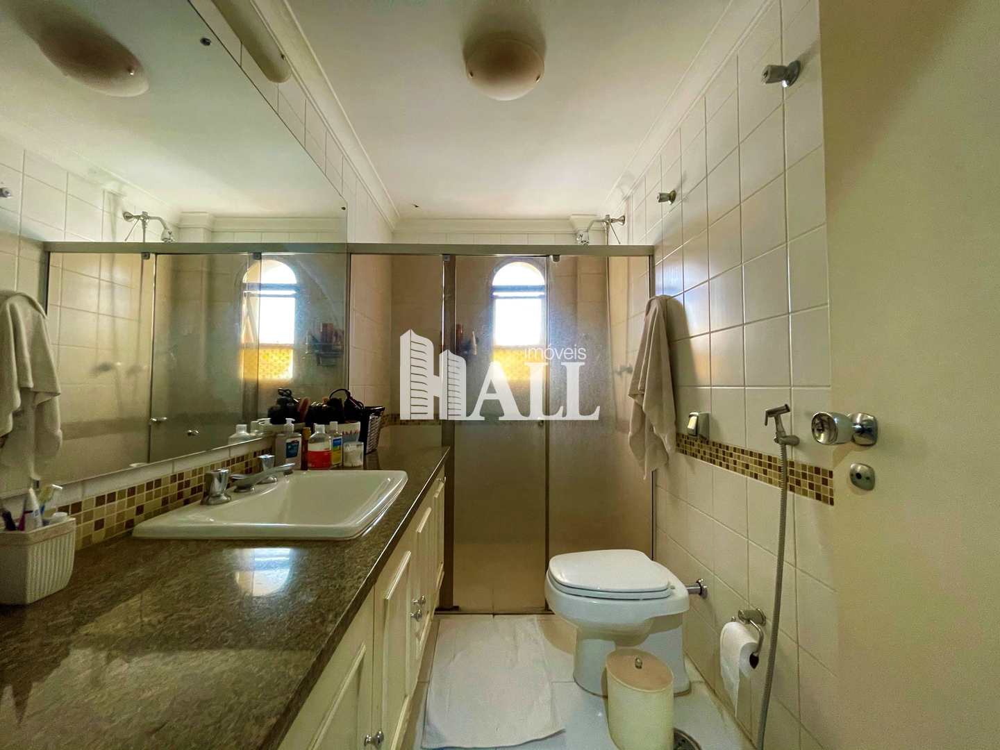 Apartamento à venda com 3 quartos, 240m² - Foto 8