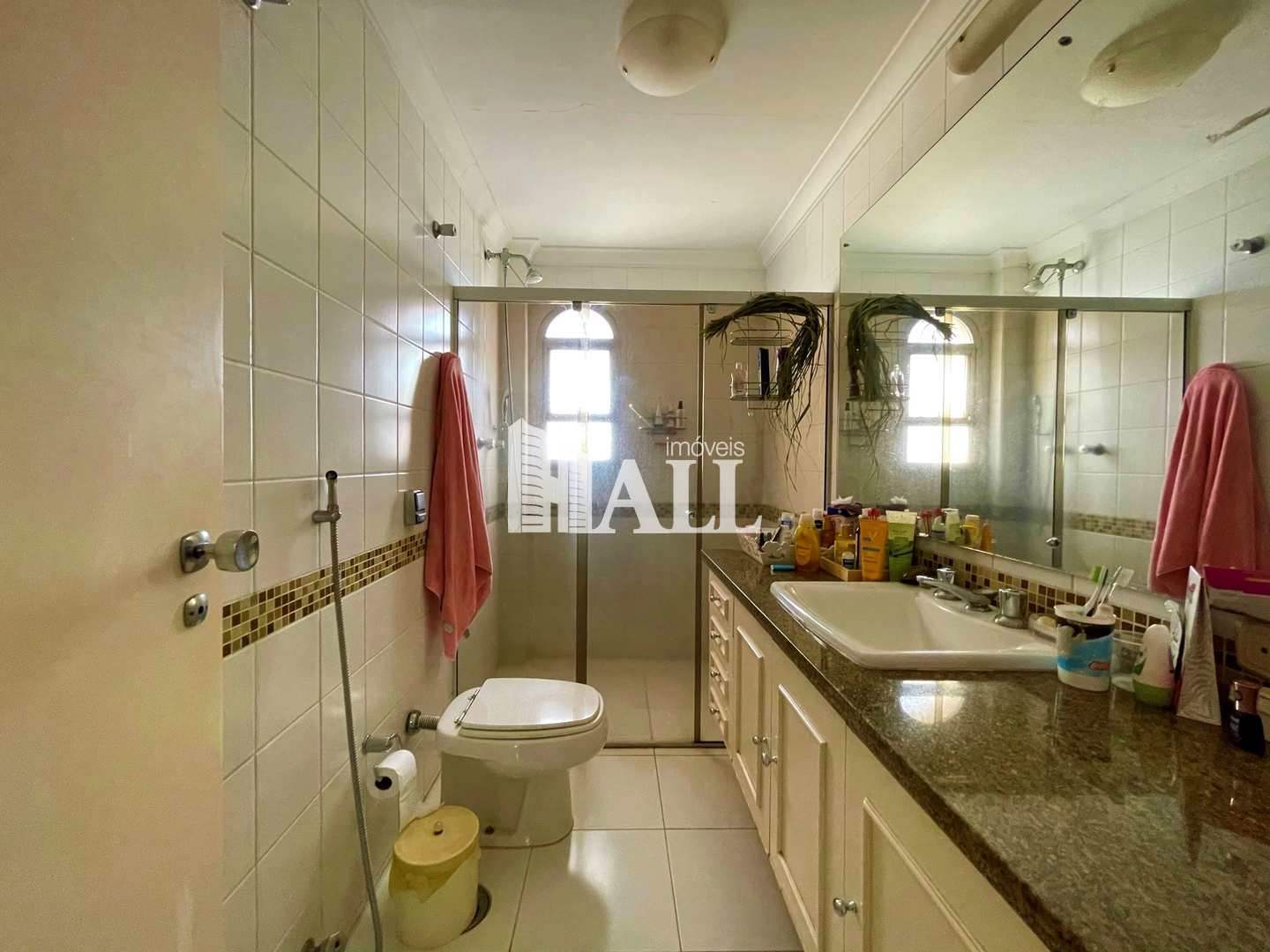 Apartamento à venda com 3 quartos, 240m² - Foto 11