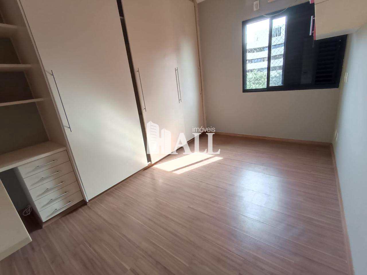 Apartamento à venda com 3 quartos, 128m² - Foto 8