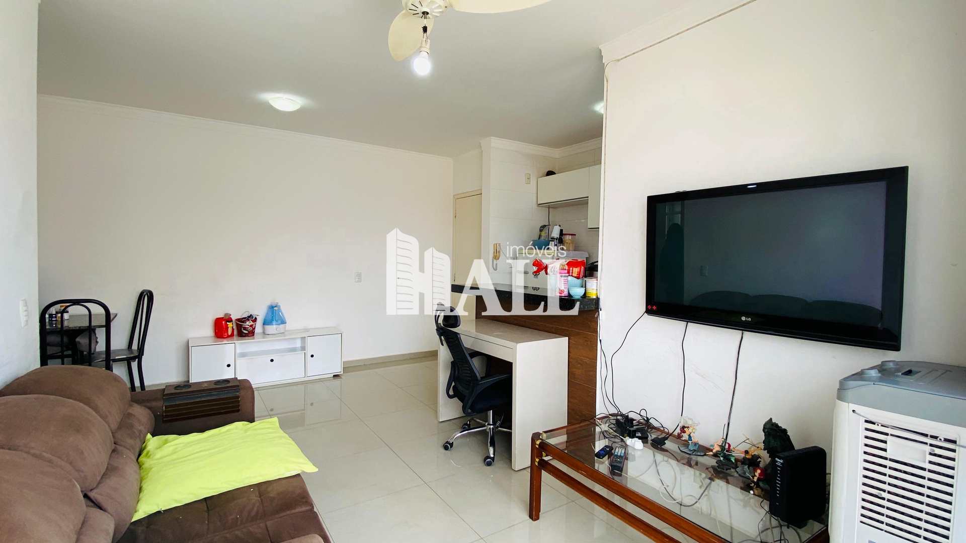 Apartamento à venda com 2 quartos, 64m² - Foto 4