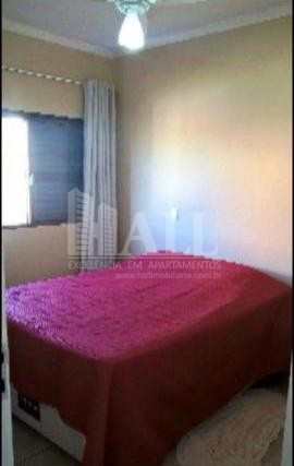 Apartamento à venda com 2 quartos, 72m² - Foto 2