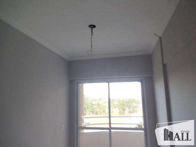 Apartamento à venda com 2 quartos, 63m² - Foto 2