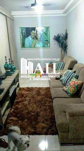 Apartamento à venda com 2 quartos, 76m² - Foto 11