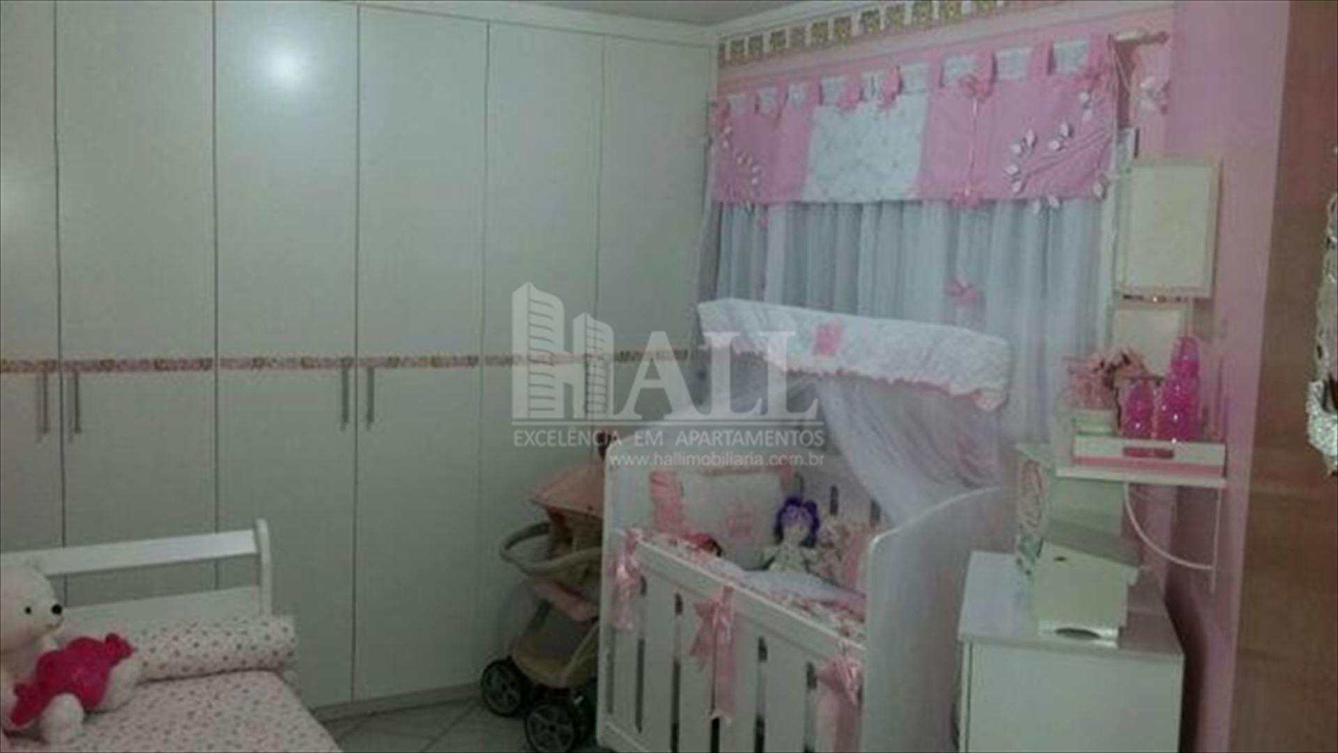 Apartamento à venda com 2 quartos, 82m² - Foto 9