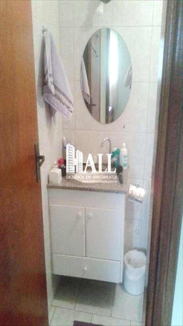 Apartamento à venda com 2 quartos, 64m² - Foto 2