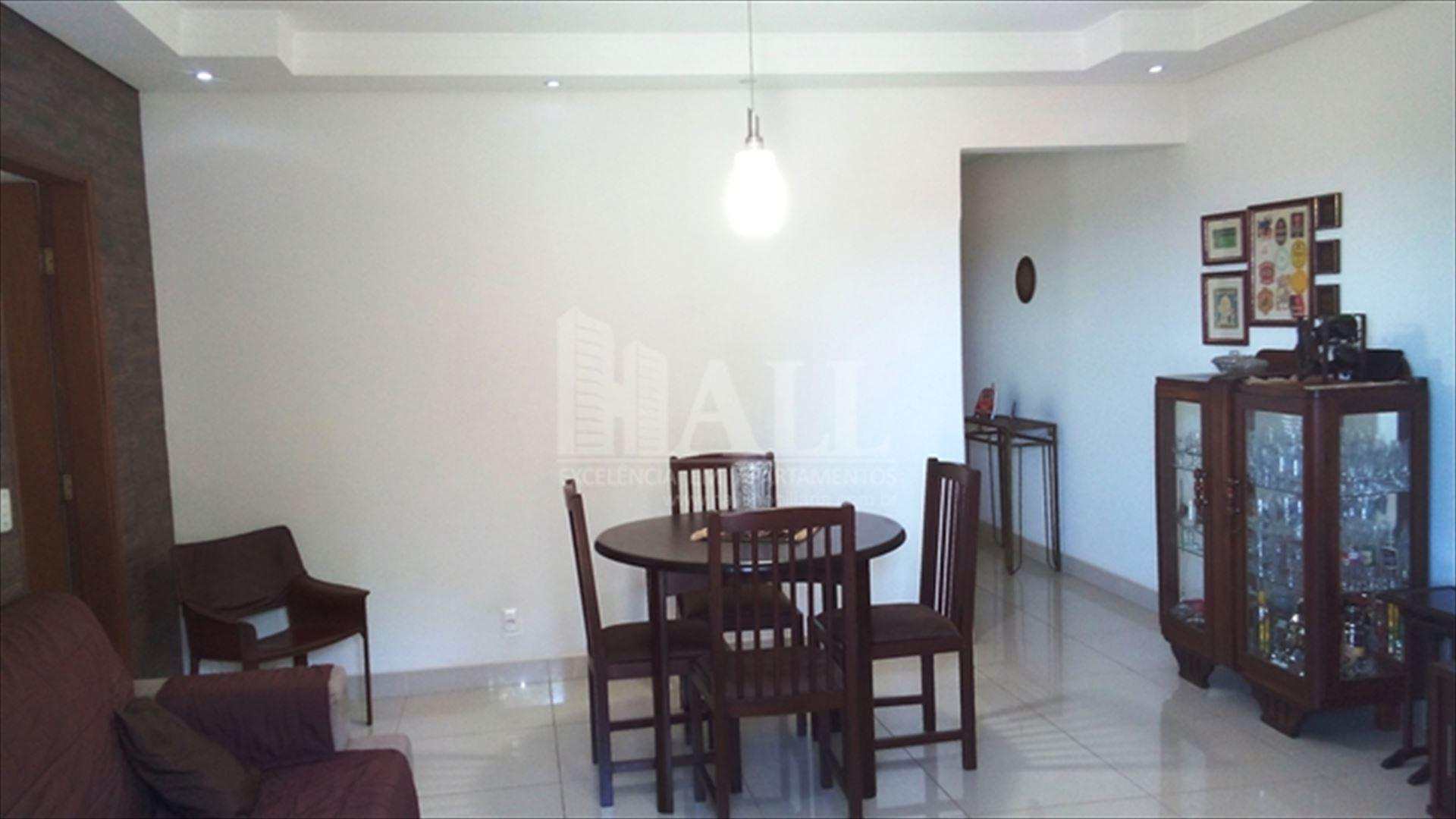 Apartamento à venda com 3 quartos, 110m² - Foto 25