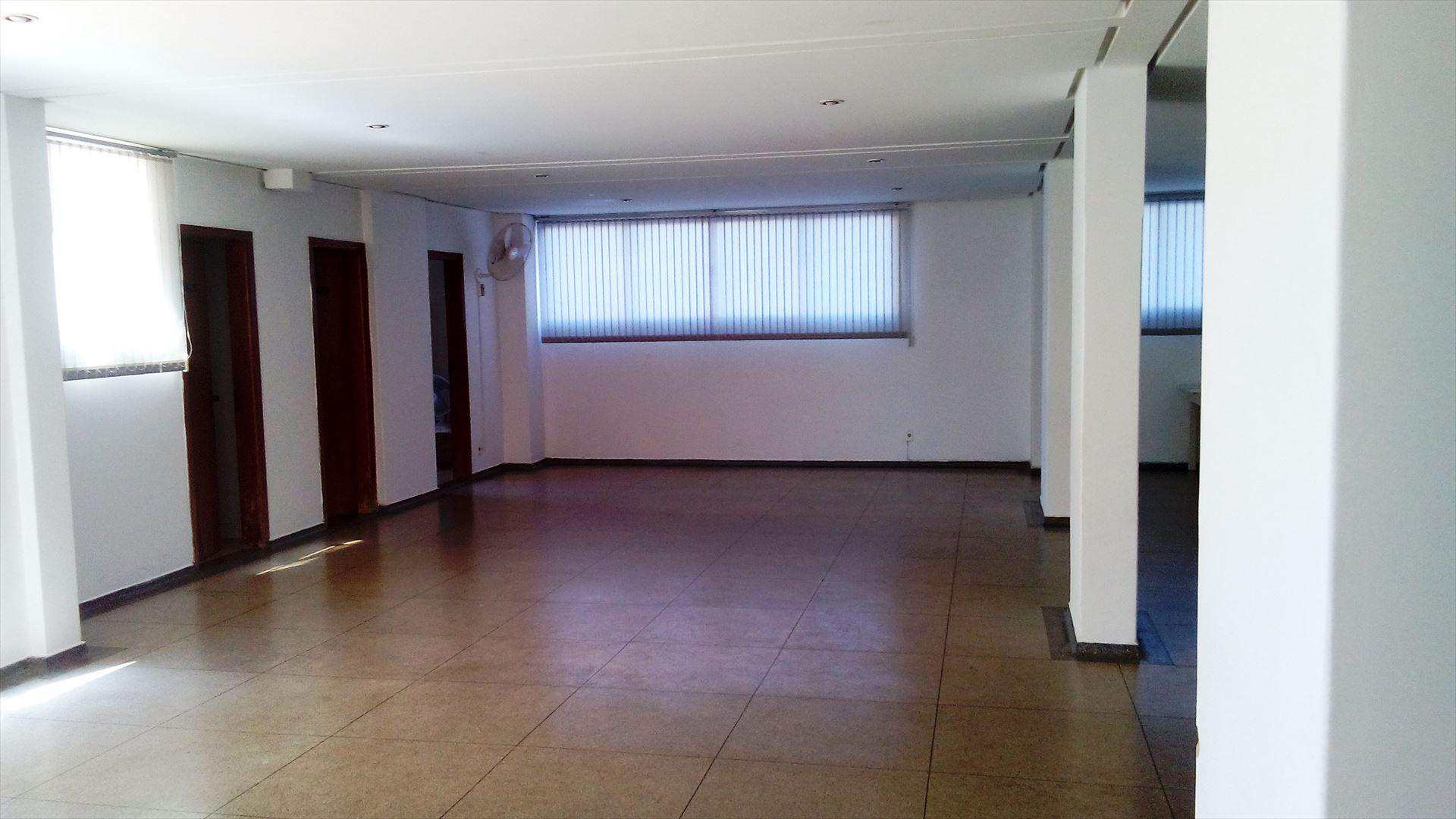 Apartamento à venda com 3 quartos, 148m² - Foto 7