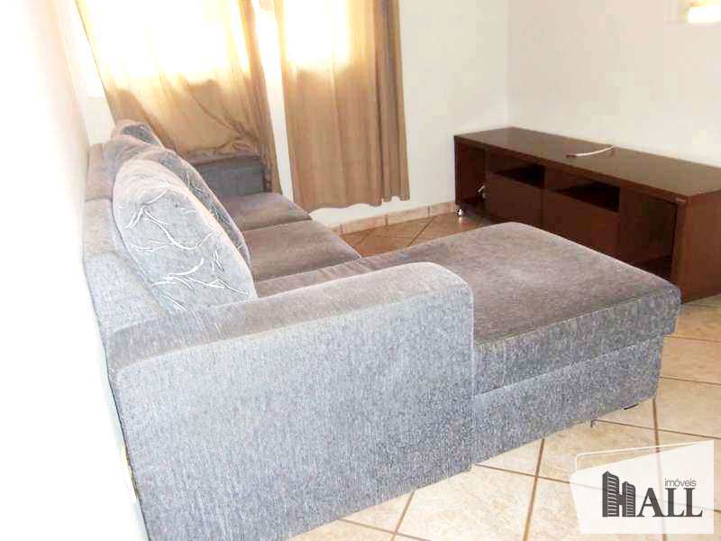 Apartamento à venda com 2 quartos, 64m² - Foto 2