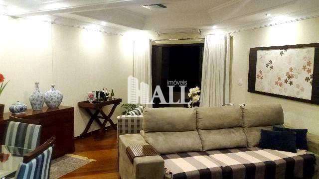 Apartamento à venda com 3 quartos, 142m² - Foto 2