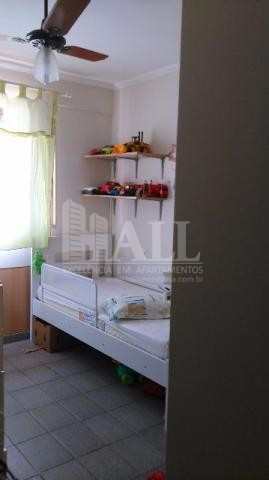 Apartamento à venda com 2 quartos, 75m² - Foto 9