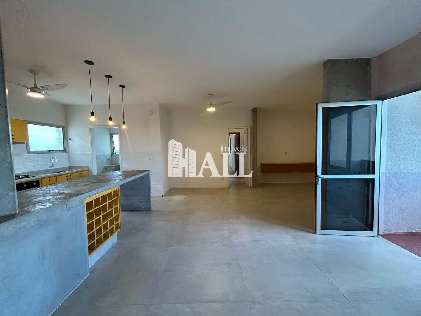 Apartamento à venda com 3 quartos, 117m² - Foto 4