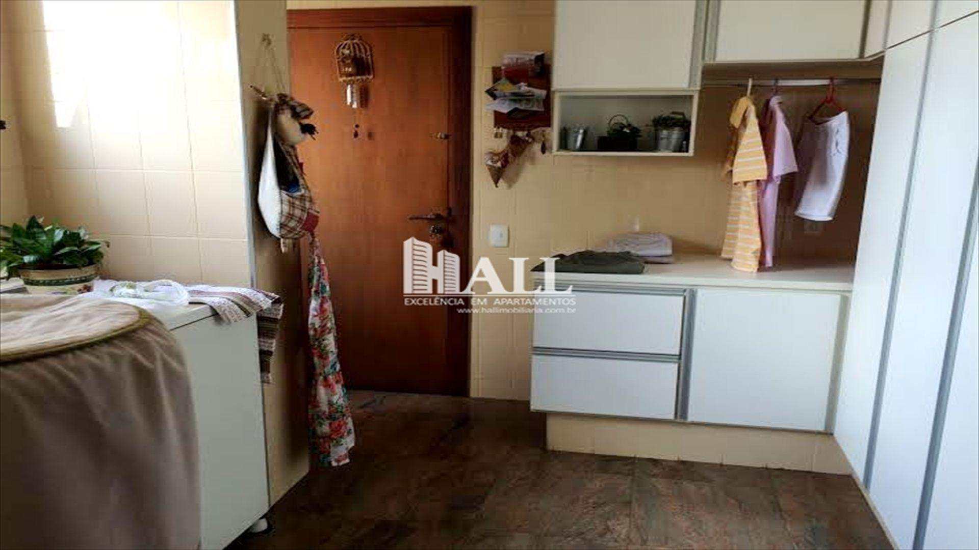 Apartamento à venda com 4 quartos, 295m² - Foto 9