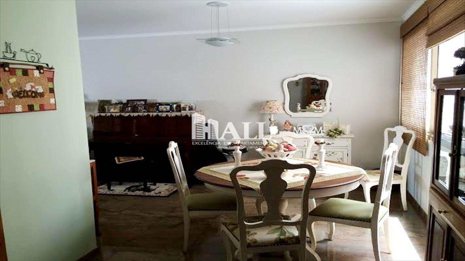 Apartamento à venda com 4 quartos, 295m² - Foto 2