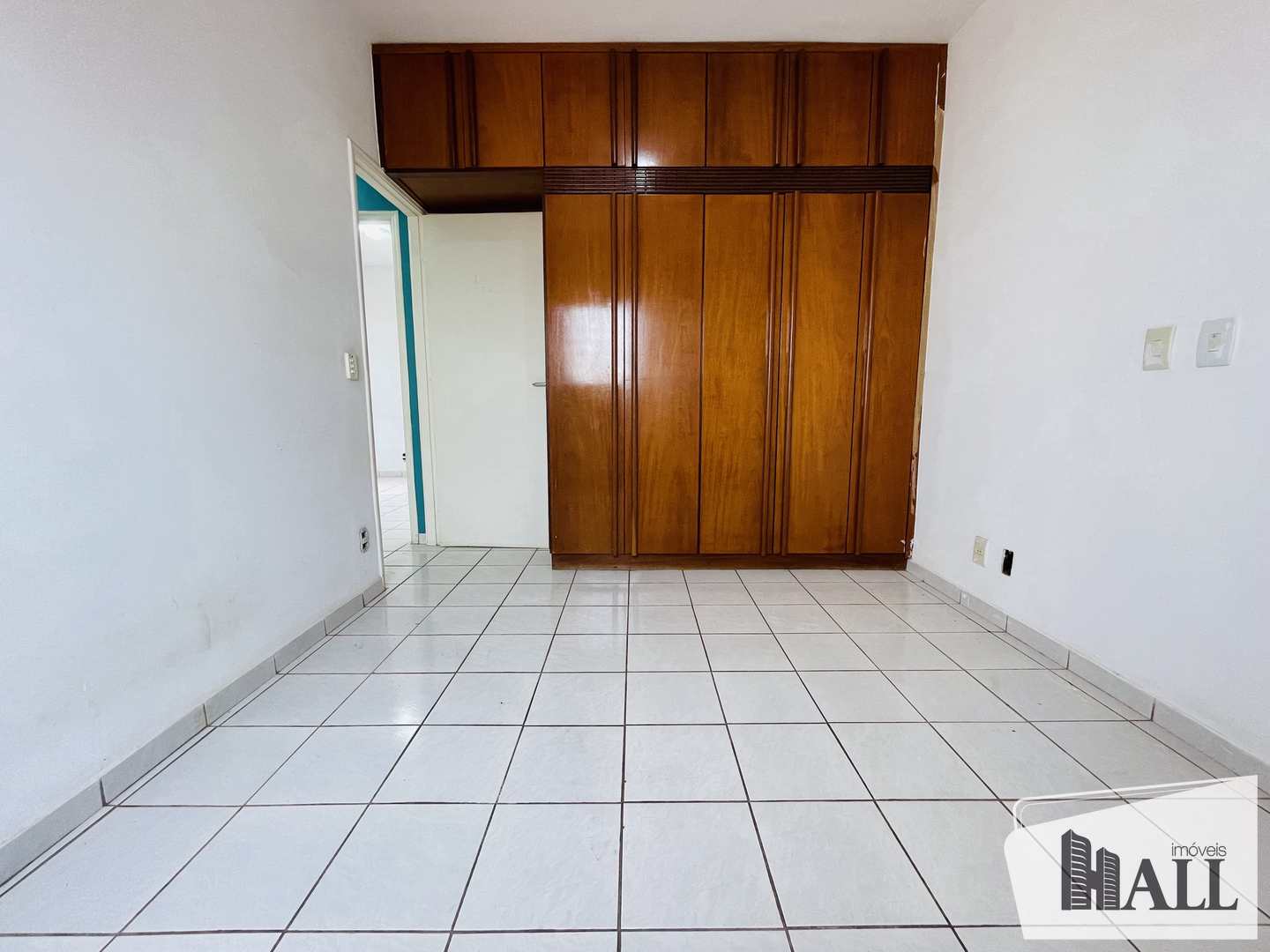 Apartamento à venda com 2 quartos, 80m² - Foto 5