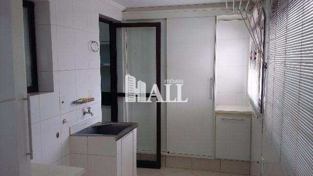 Apartamento à venda com 3 quartos, 152m² - Foto 3